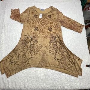 NWT XL Closet Full Medalion Leaf Brown Women’s Top